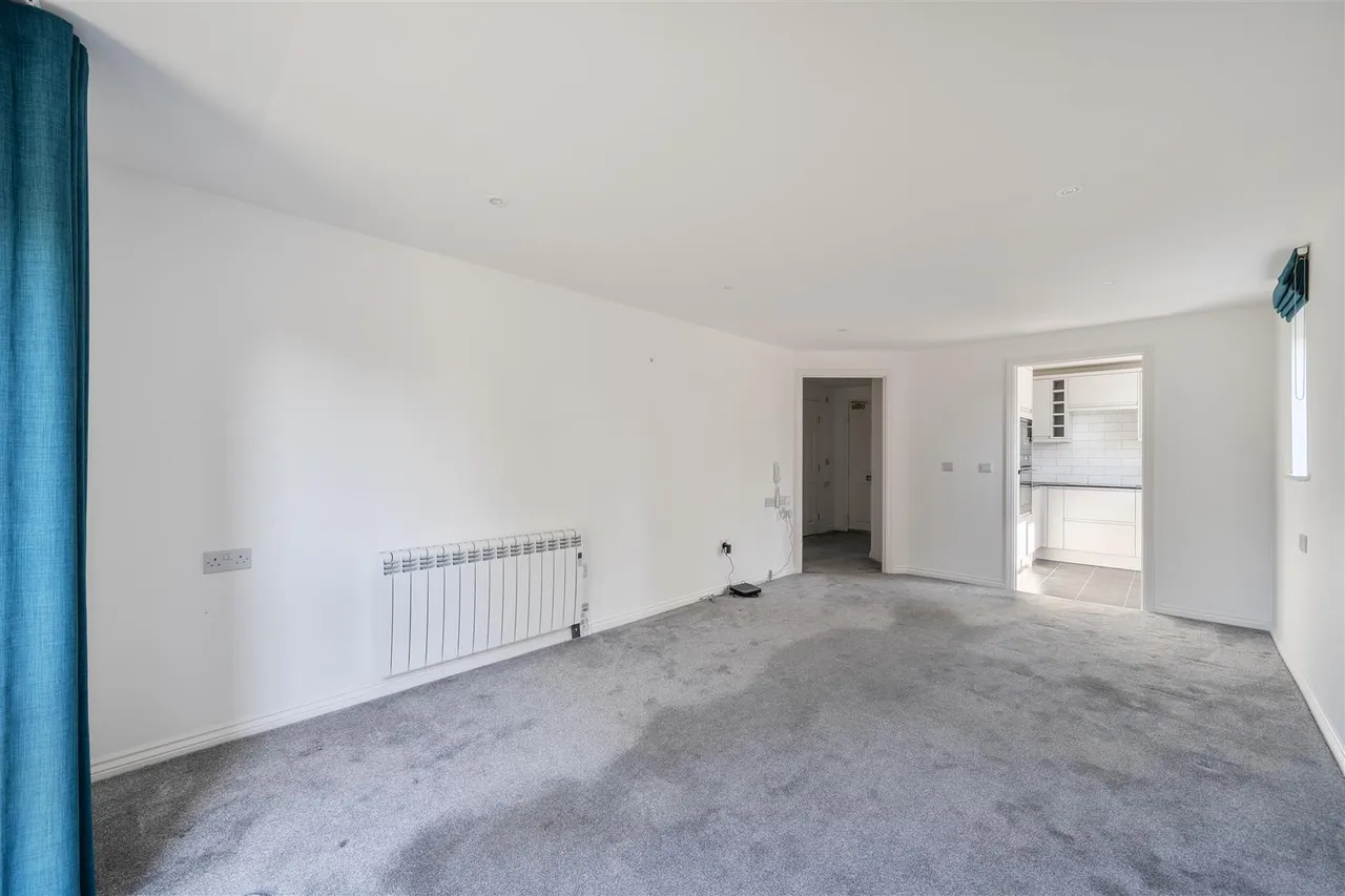 Poole Road, Bournemouth, BH2, photo 4