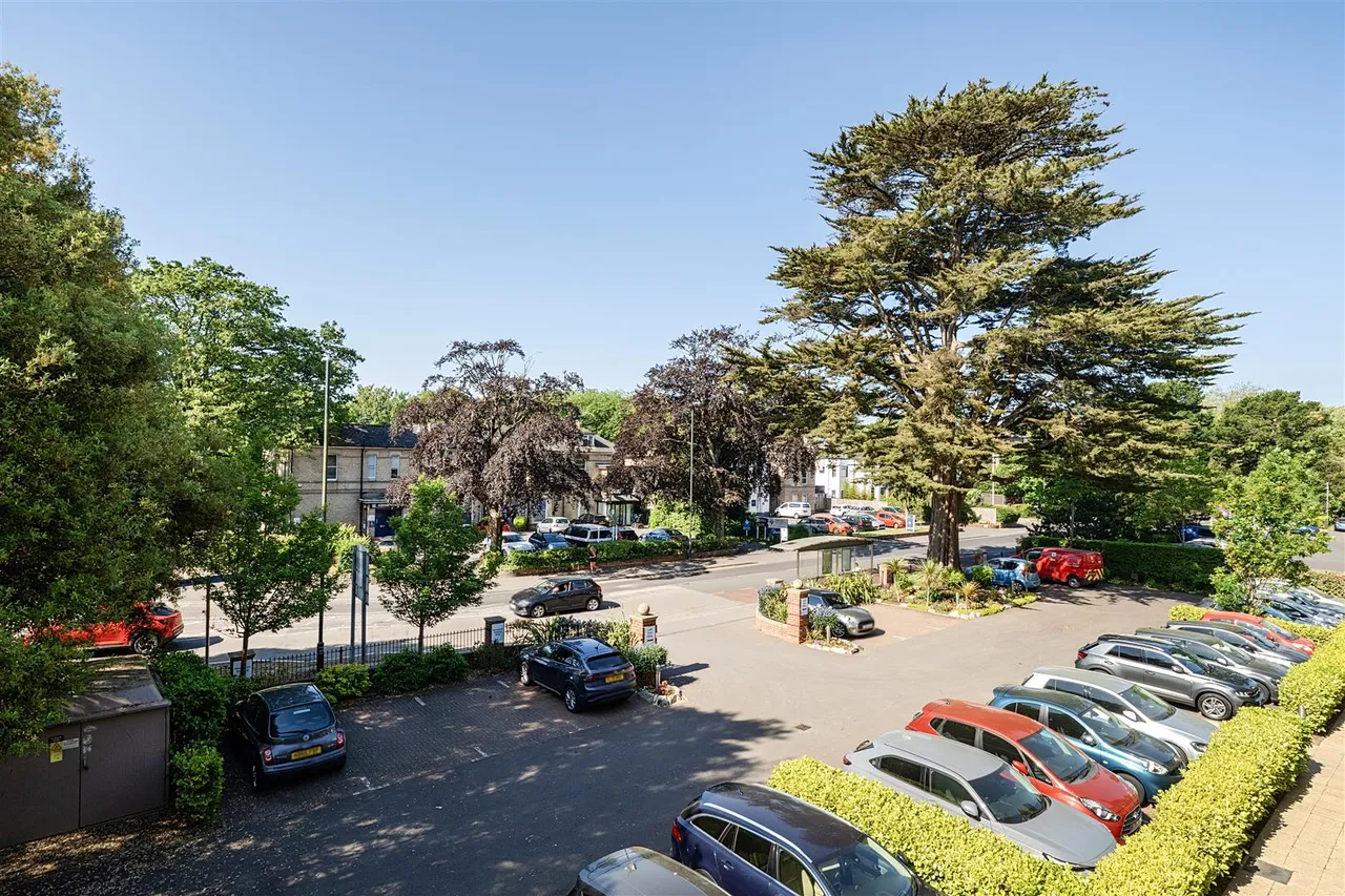Poole Road, Bournemouth, BH2, photo 8