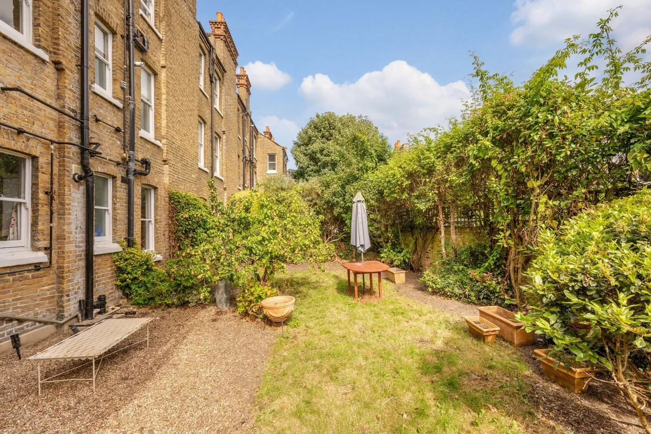 Mortlake High Street, East Sheen, SW14, photo 6