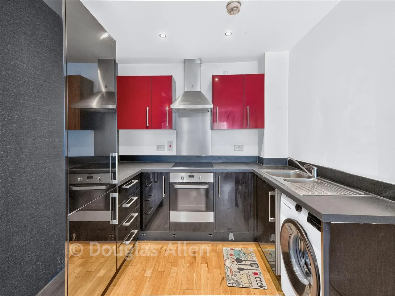 Cherrydown East, Basildon, SS16, photo 3