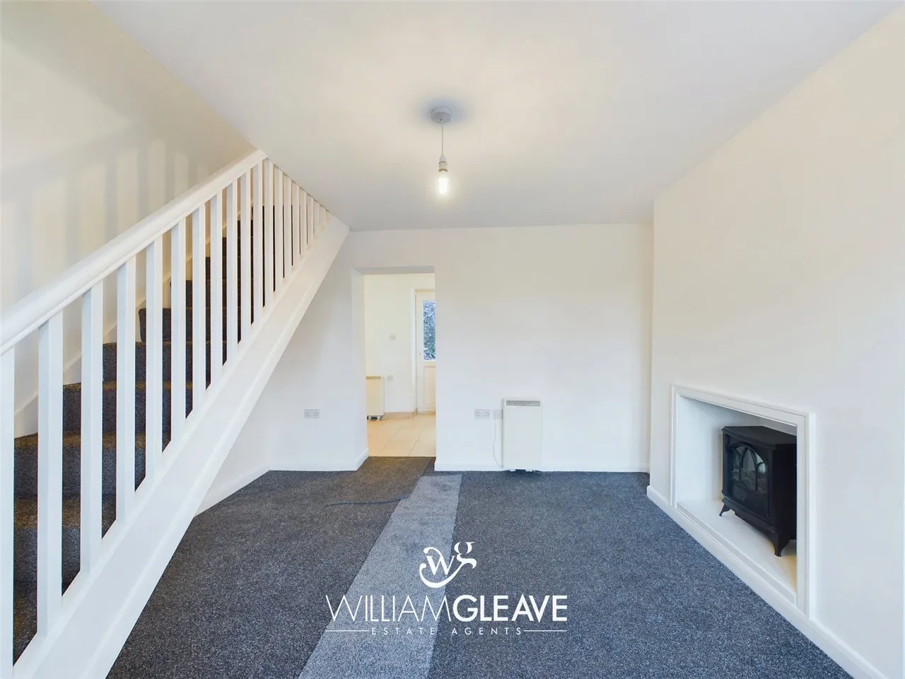 Tan Rhiw, Woodlands, Main Road, Ffynnongroyw, Flintshire, CH8 9TD, photo 2