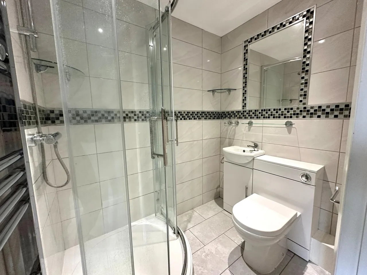 Oakfield Road, Codsall, Wolverhampton, WV8, photo 10