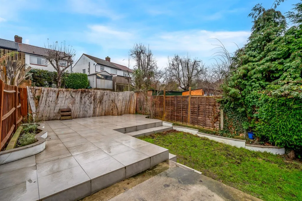 Glenesk Road, SE9, photo 16