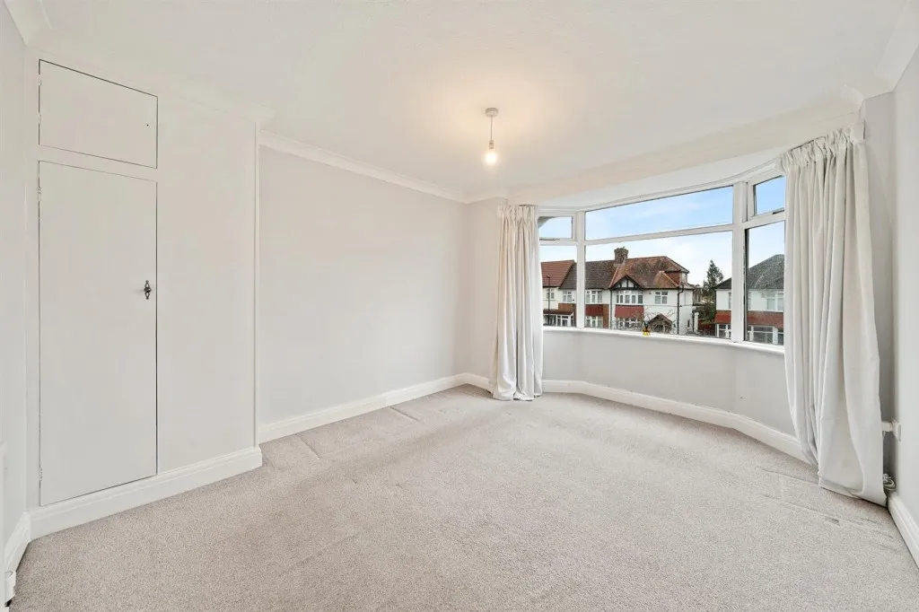 Glenesk Road, SE9, photo 6