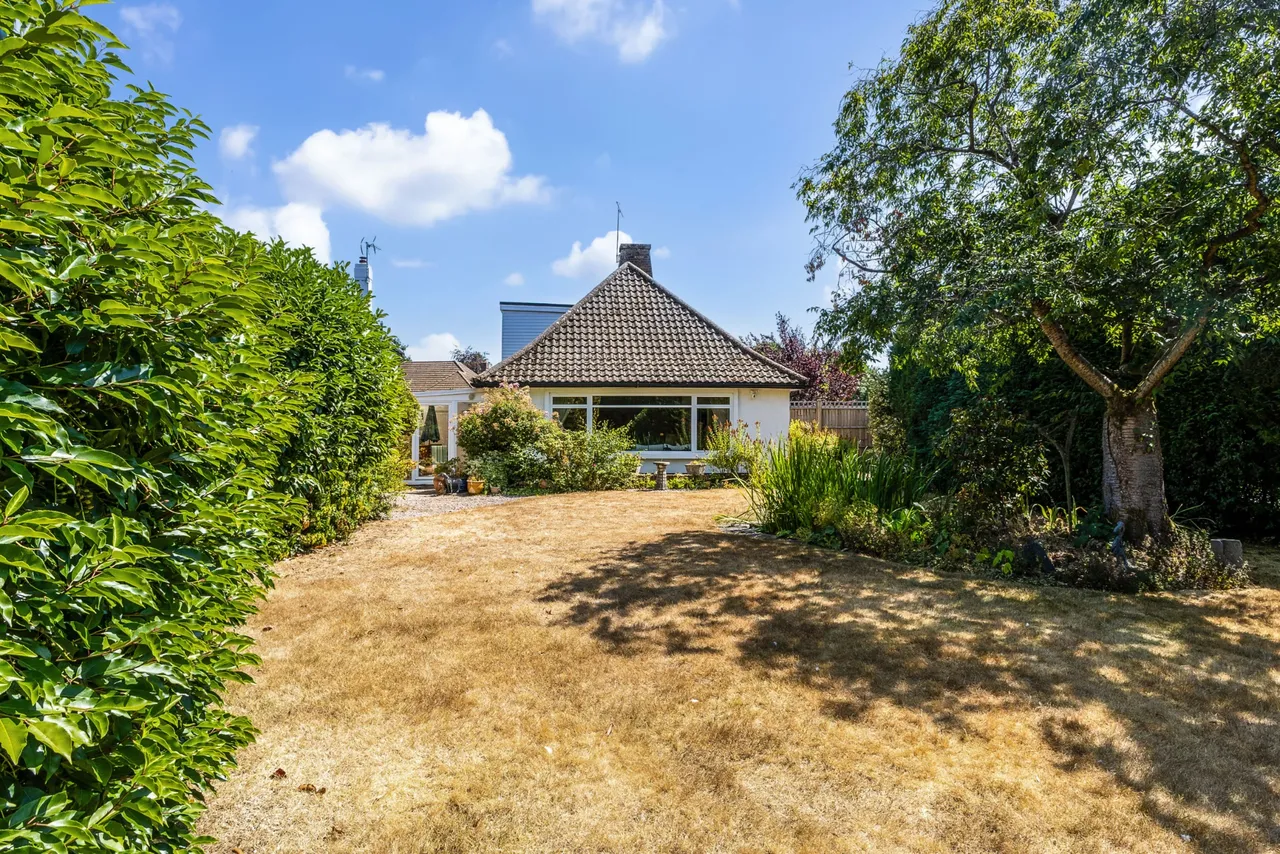 Egham, Surrey, TW20 9SQ, photo 4