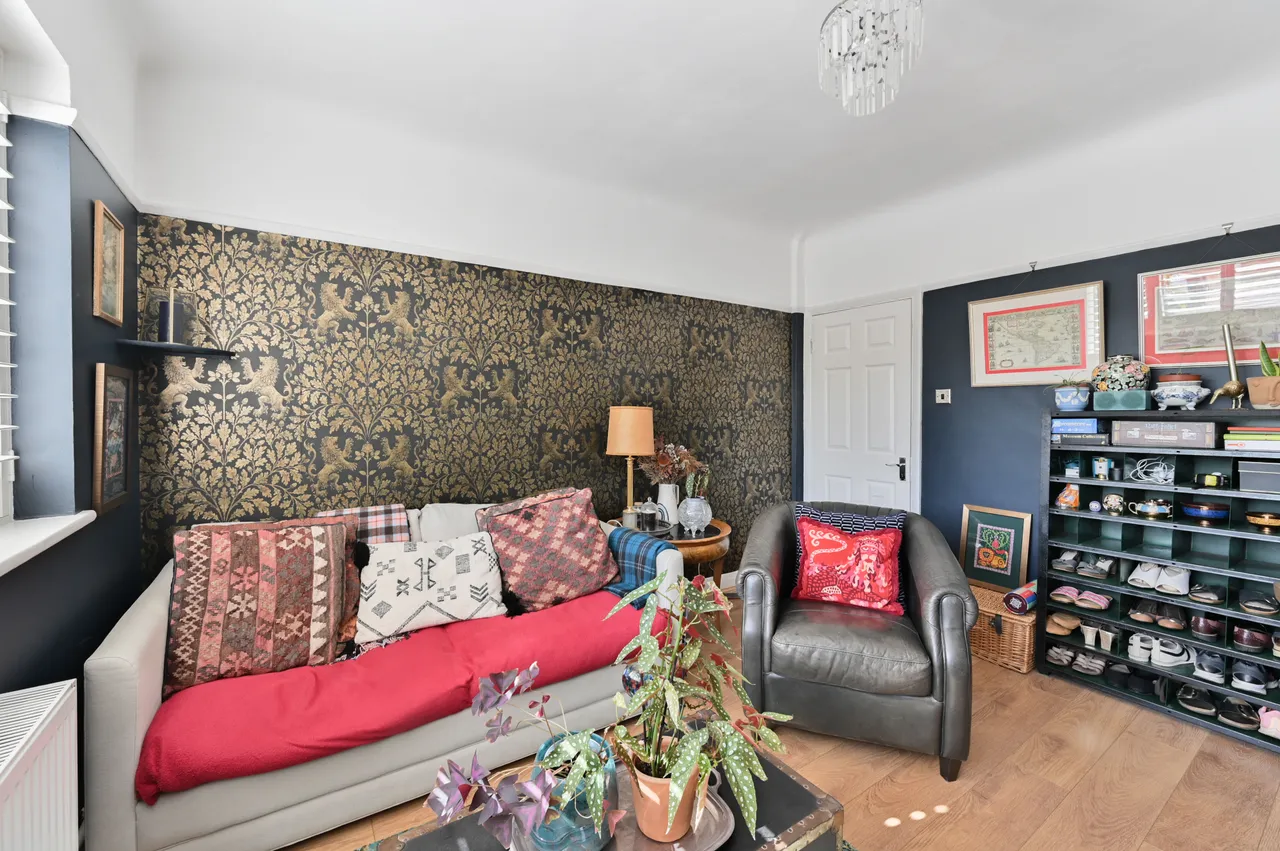 70 Cameford Court, New Park Road, London, photo 5