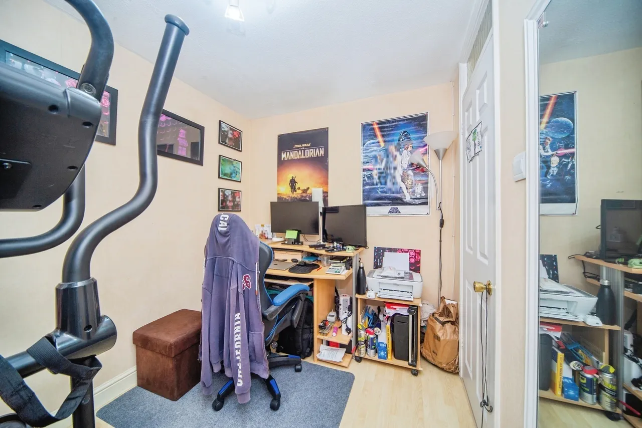 Lapwing Drive, Southampton, SO40, photo 19