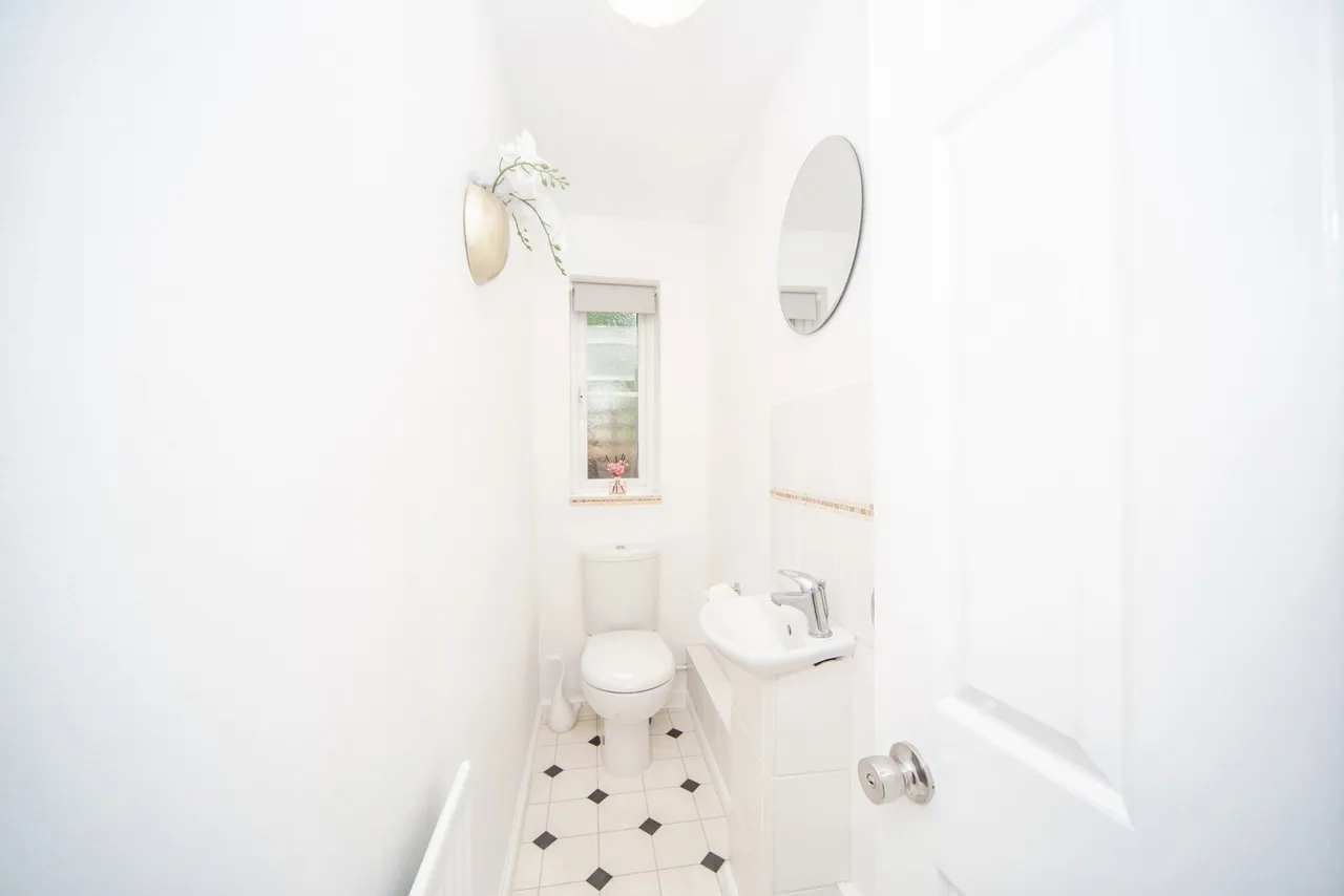 Lapwing Drive, Southampton, SO40, photo 12