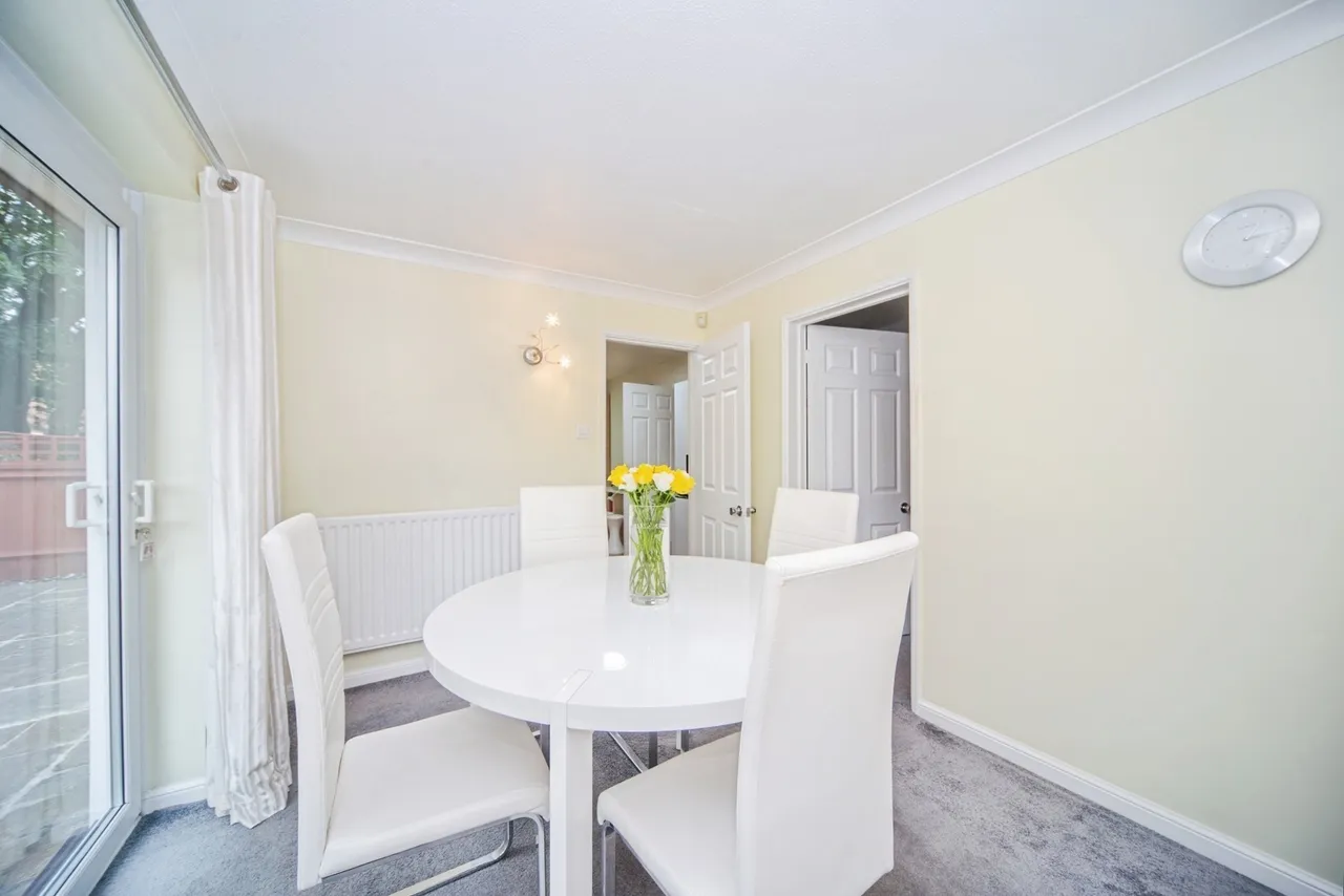 Lapwing Drive, Southampton, SO40, photo 18