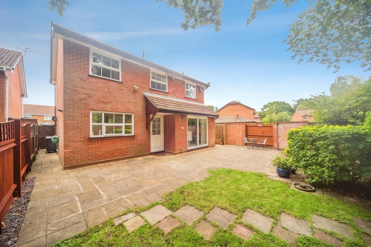 Lapwing Drive, Southampton, SO40, photo 16