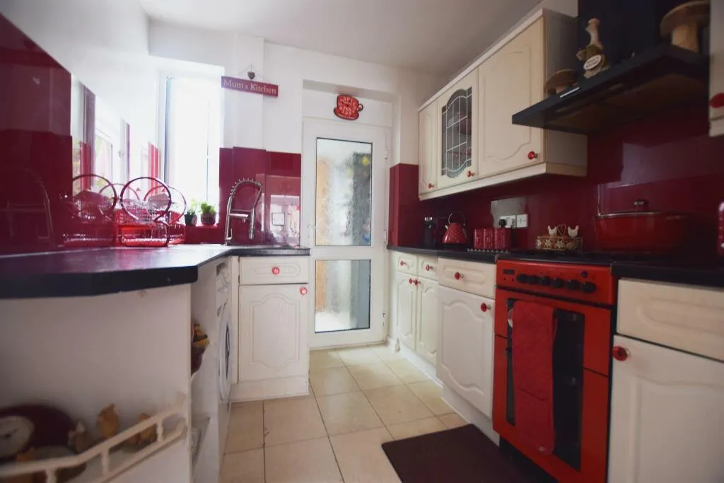 Valley Rise, Watford, photo 5