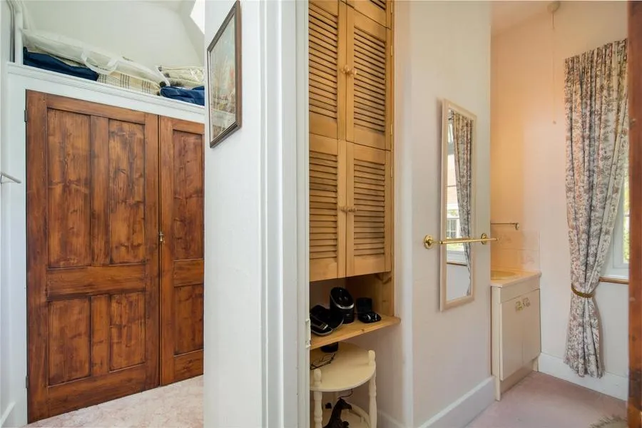 Whitwell Road, Ventnor, PO38, photo 21