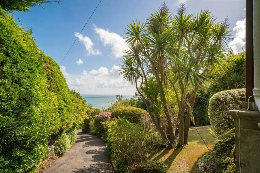 Whitwell Road, Ventnor, PO38, photo 30