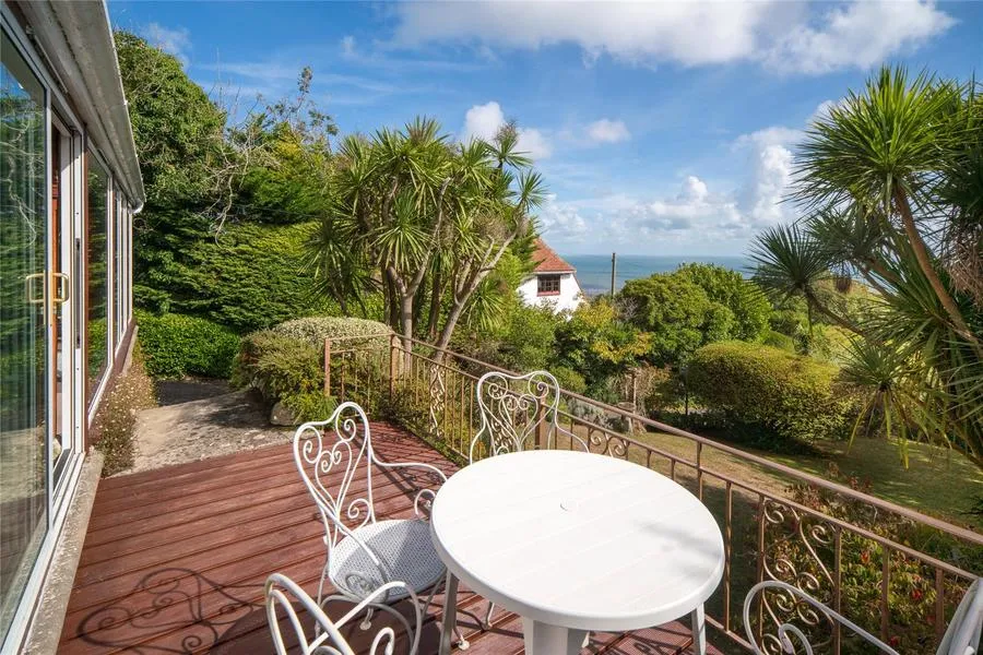 Whitwell Road, Ventnor, PO38, photo 24