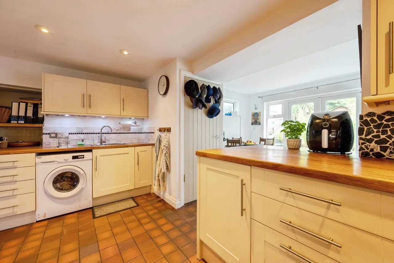 High Street, Delabole, PL33, photo 5