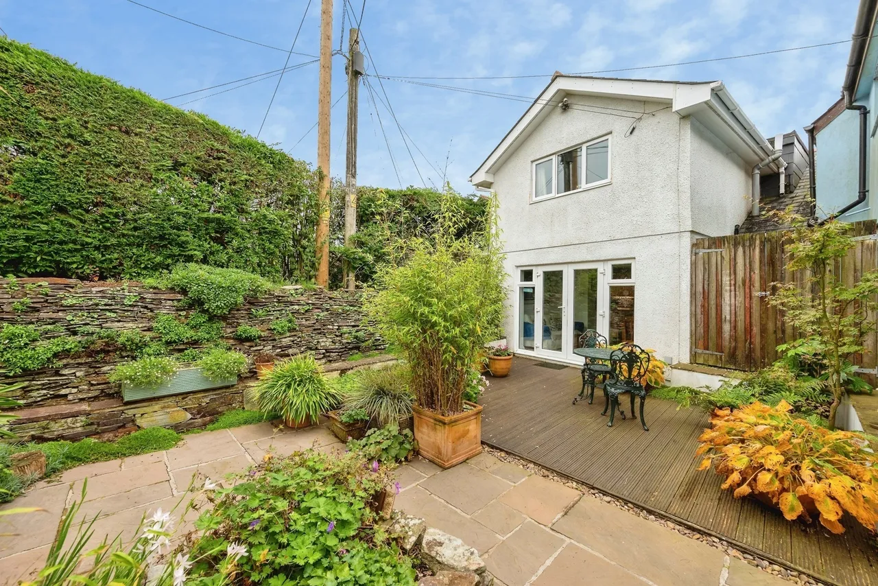 2 bed house for sale, High Street, Delabole, PL33