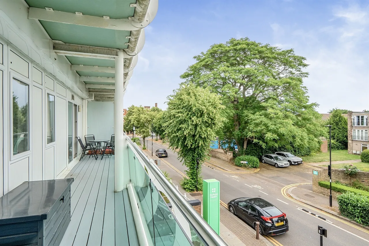 Sydney Road, Enfield, EN2, photo 2