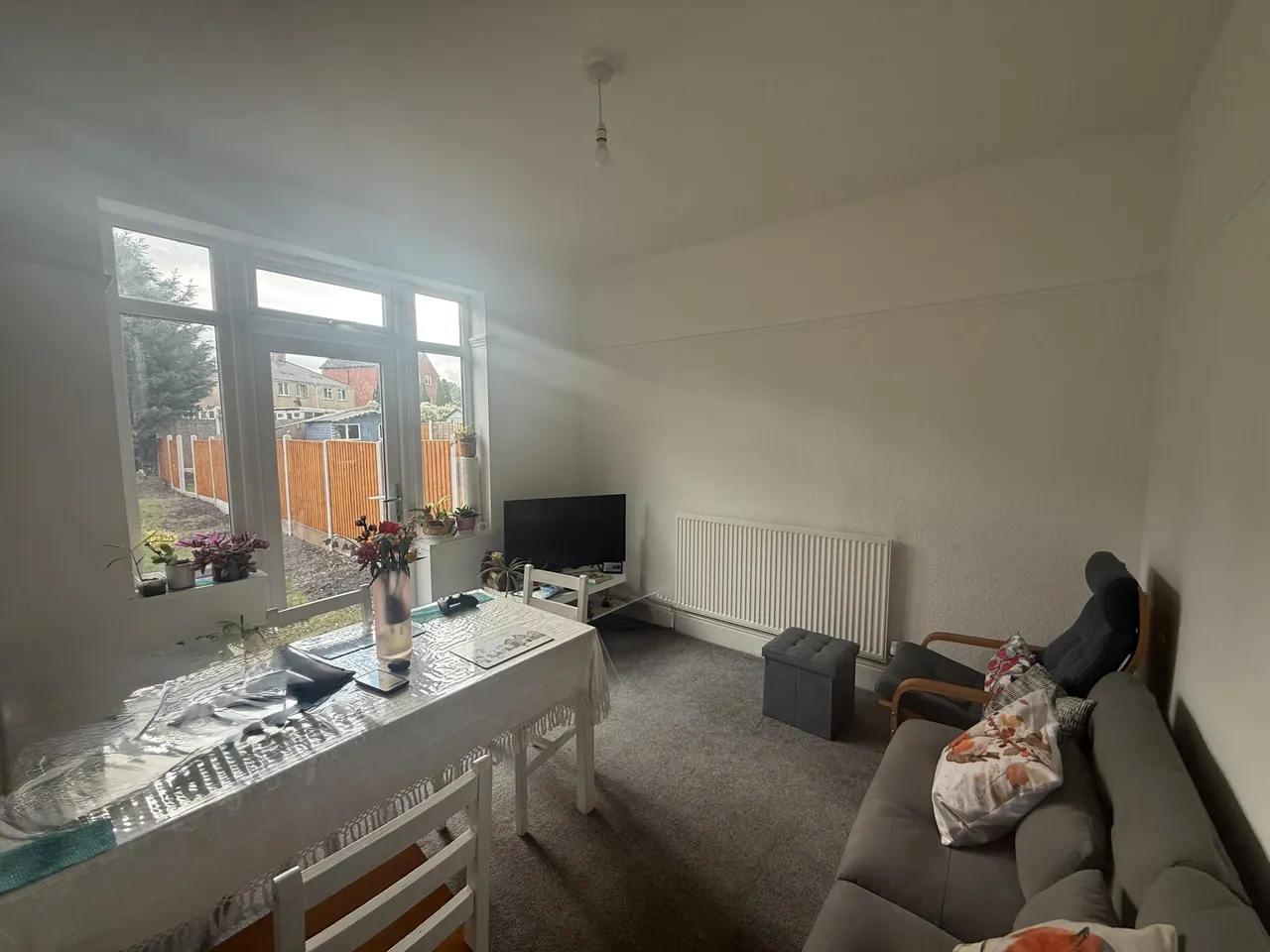 Willenhall Road, Bilston, WV14, photo 3
