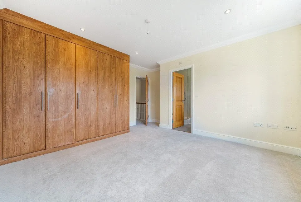 Kaine Place, CR0, photo 17