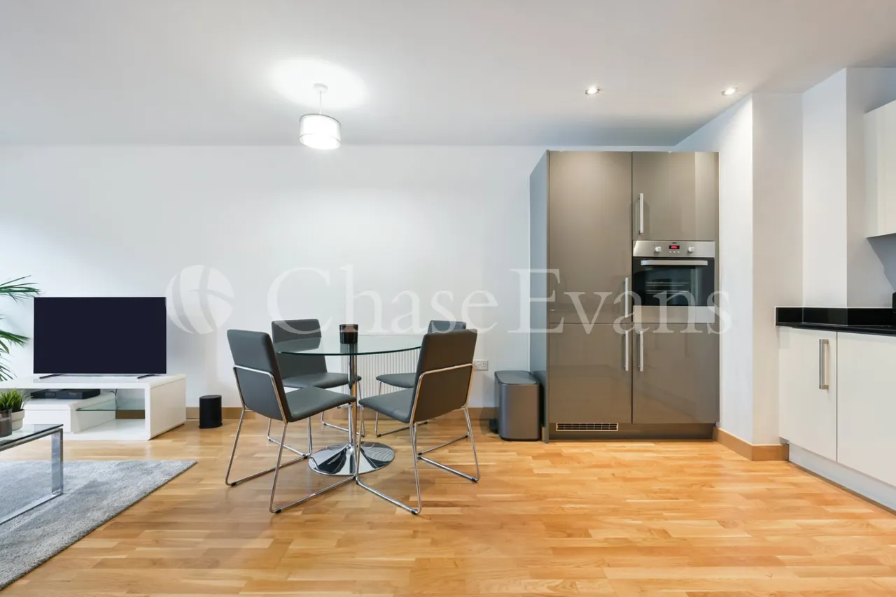 The Duke, Langley Square, Oldfield Place, Dartford, Kent, DA1, photo 6