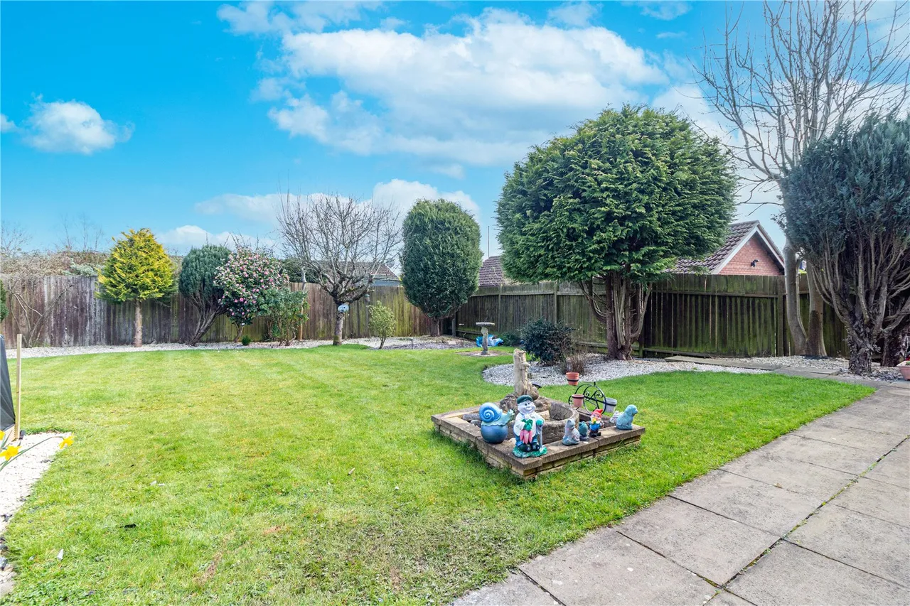 Eldersfield Close, Church Hill North, Redditch, Worcestershire, B98 9NG, photo 22