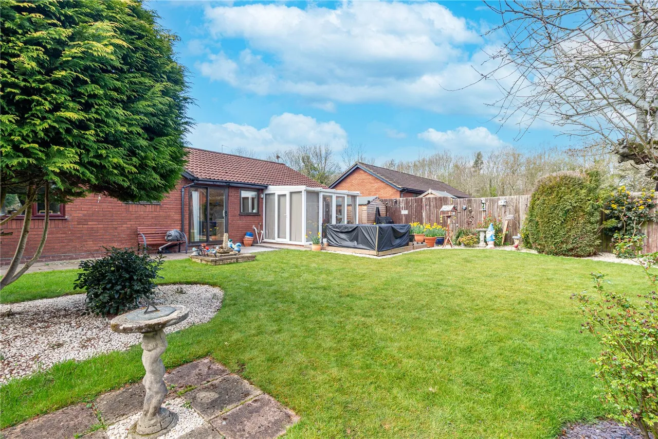 Eldersfield Close, Church Hill North, Redditch, Worcestershire, B98 9NG, photo 20