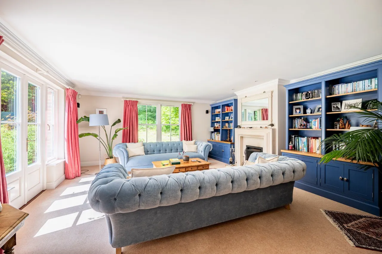 Southampton Road, Alderbury, Salisbury, Wiltshire, SP5 3AG, photo 5