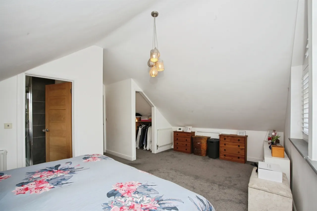 Wenallt Road, Rhiwbina, CARDIFF, photo 12