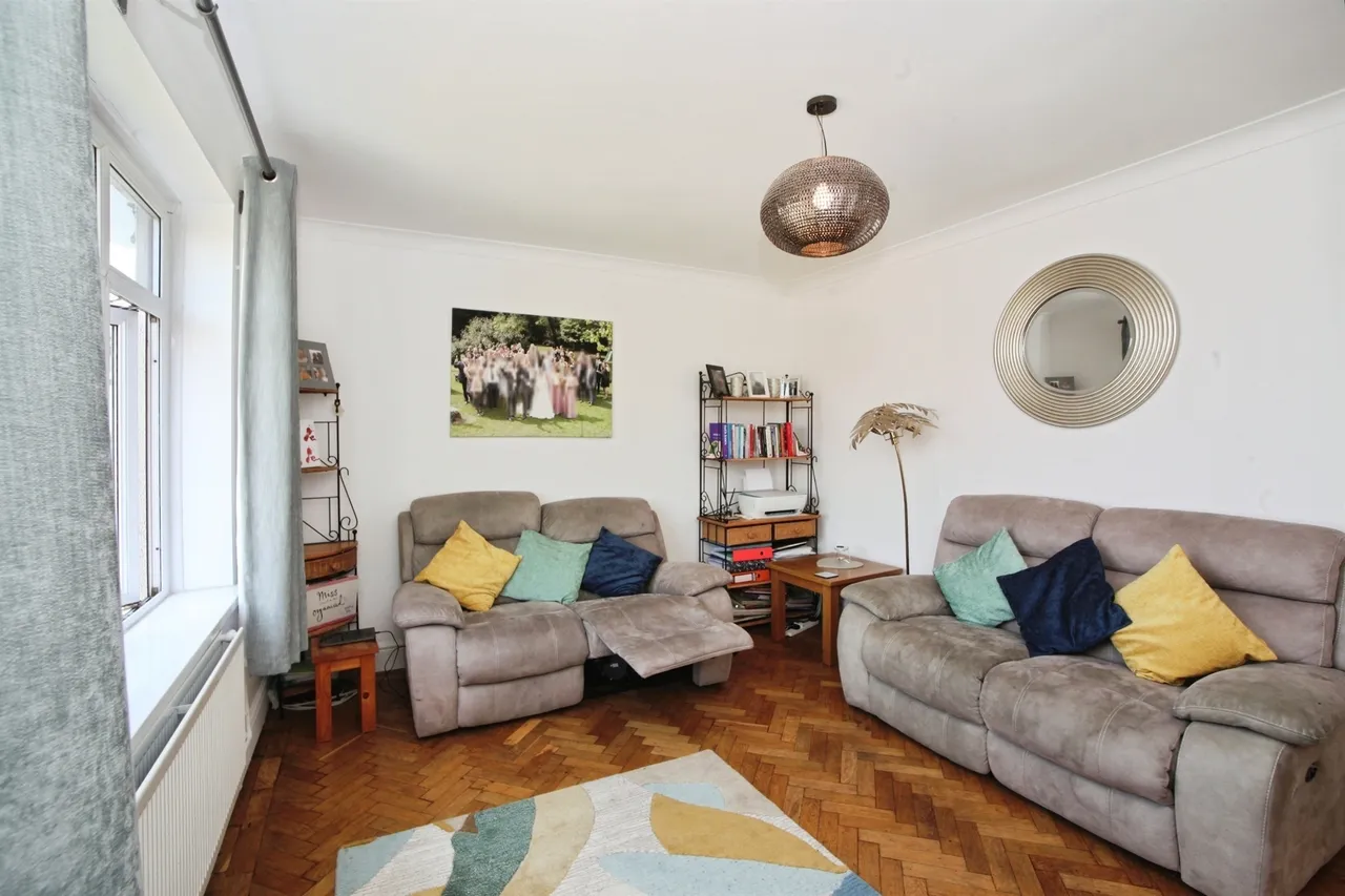Wenallt Road, Rhiwbina, CARDIFF, photo 3
