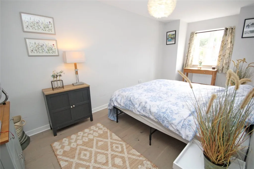 New Milton, Hampshire, photo 12
