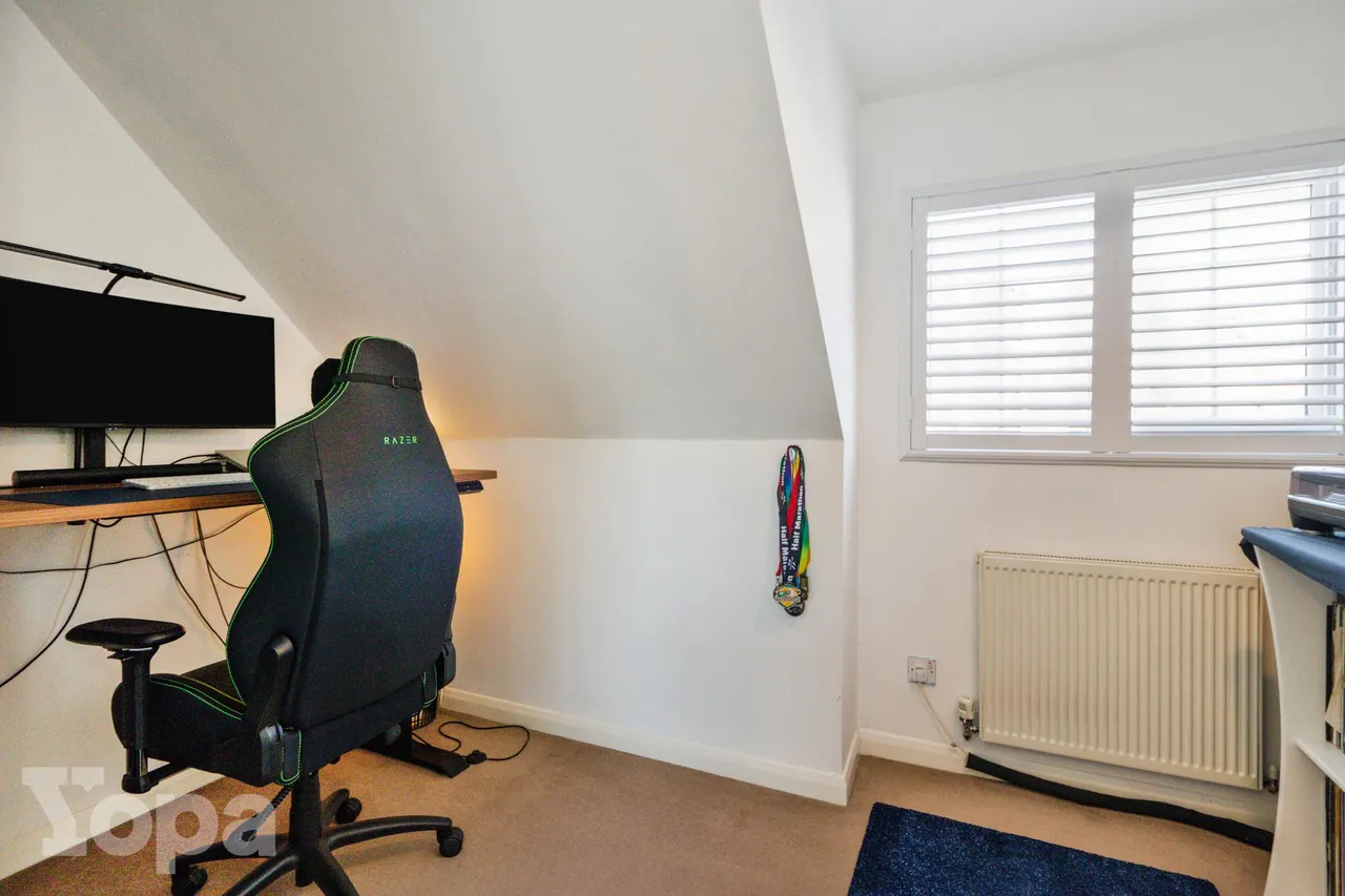 Kings Drive, Gravesend, DA12, photo 14