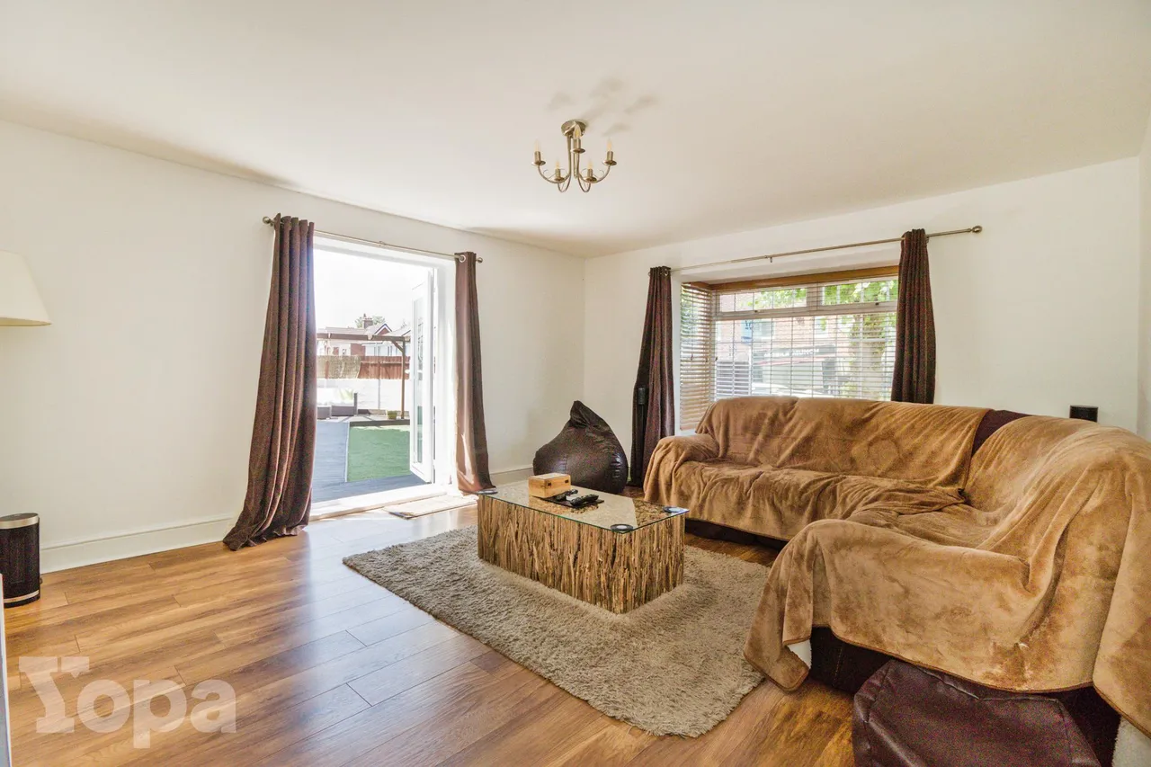 Kings Drive, Gravesend, DA12, photo 4
