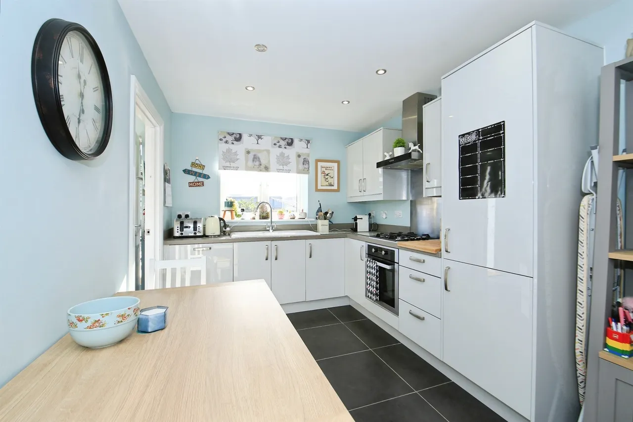 Constantine Drive, Peterborough, PE2, photo 3