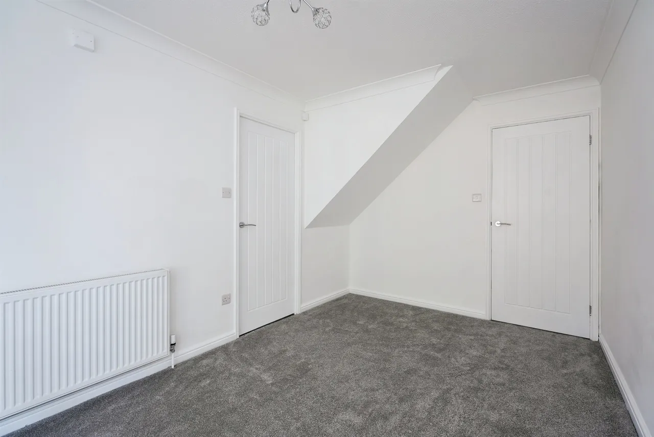 Mill House Rise, Bradford, BD5, photo 11