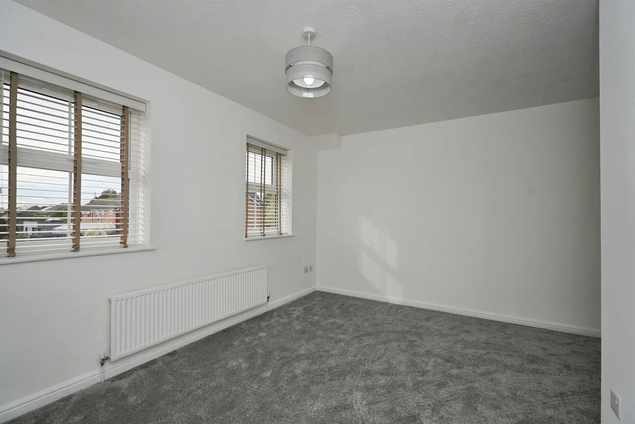 Mill House Rise, Bradford, BD5, photo 21