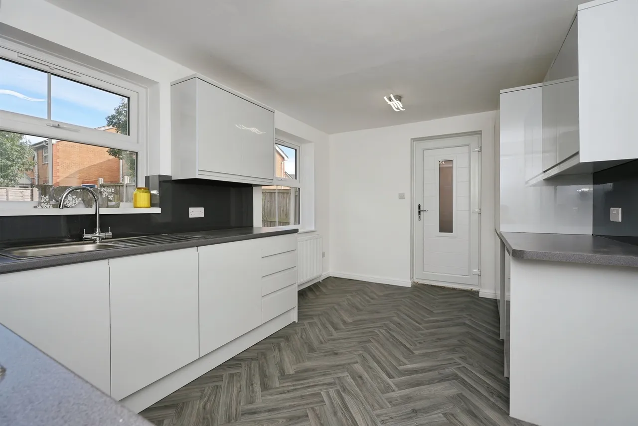 Mill House Rise, Bradford, BD5, photo 6