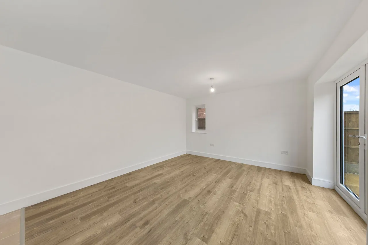 Halis Court, Hale Village, Liverpool, Liverpool, L24 4BF, photo 7