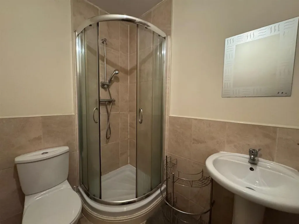 Godwin Street, Bradford, BD1, photo 9