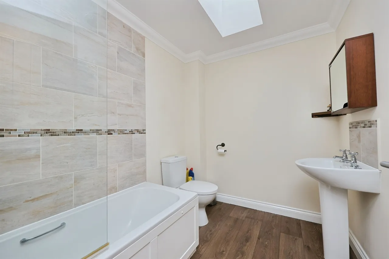 Monarch Close, Wymondham, photo 10