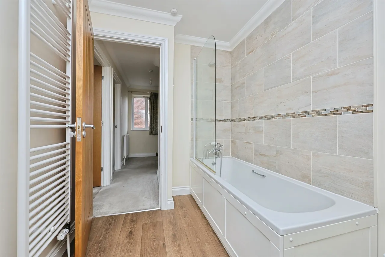 Monarch Close, Wymondham, photo 11