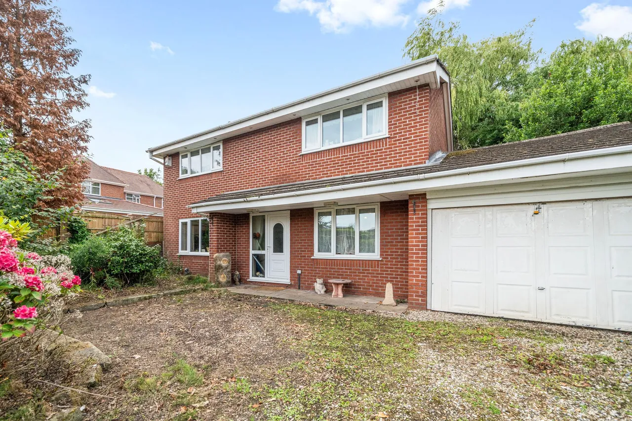 Longden Road, Ashton-In-Makerfield, Wigan, Wigan, WN4 9LF, photo 2