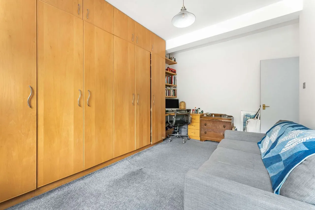 Old Ford Road, London, E3, photo 15