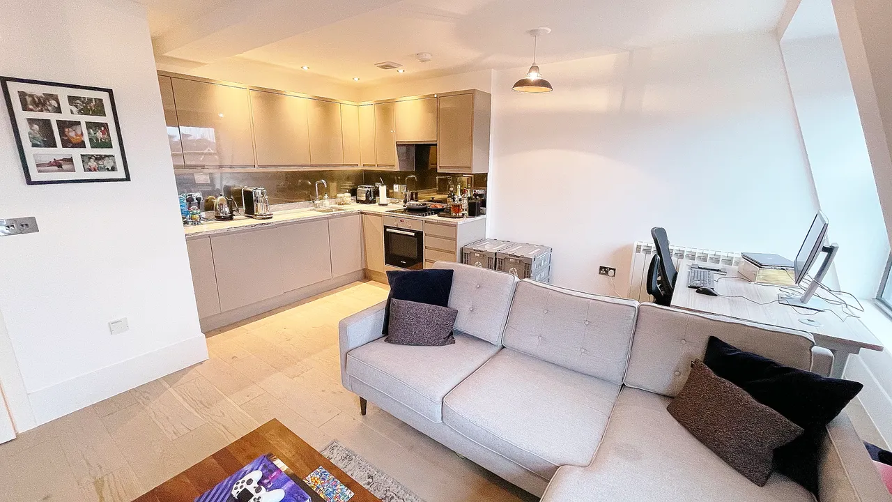 Minorca Road, Weybridge, KT13, photo 7