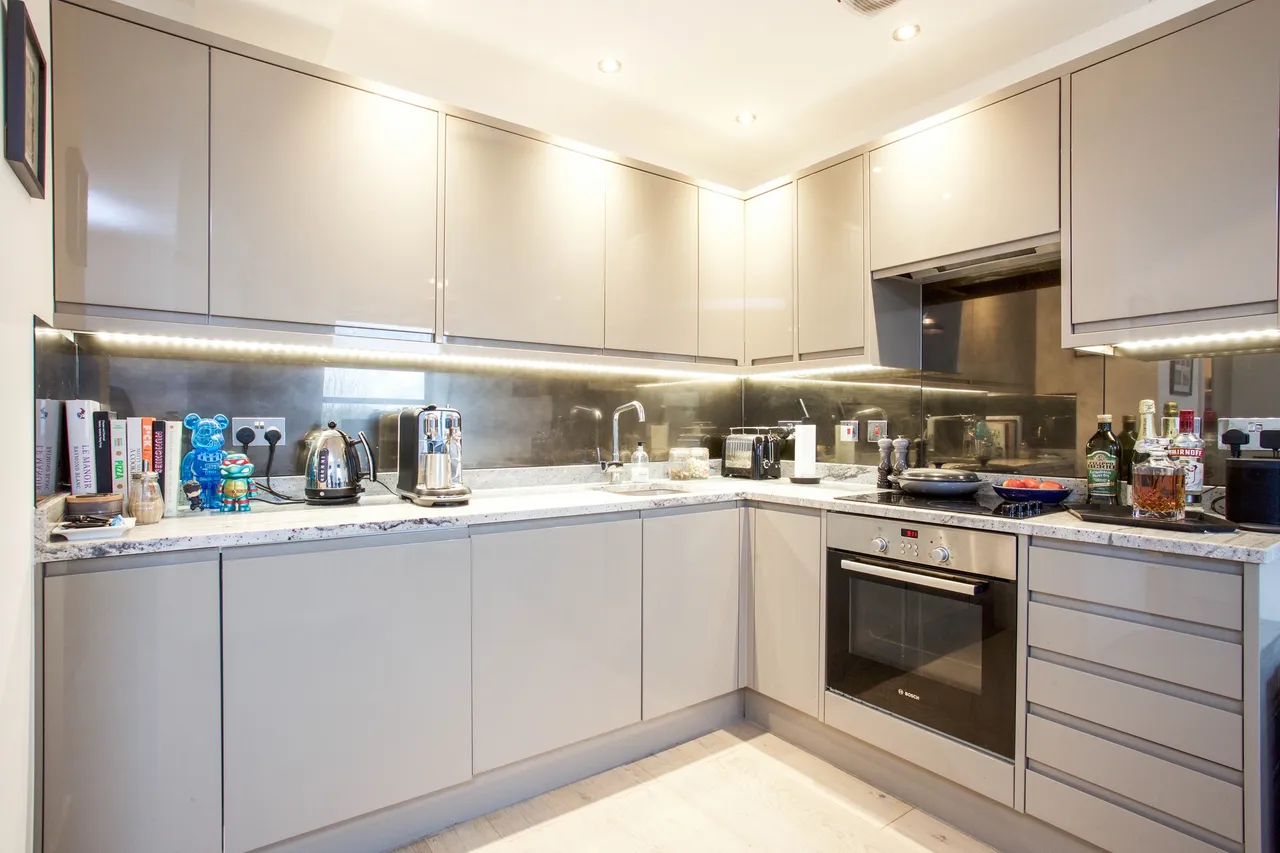 Minorca Road, Weybridge, KT13, photo 5