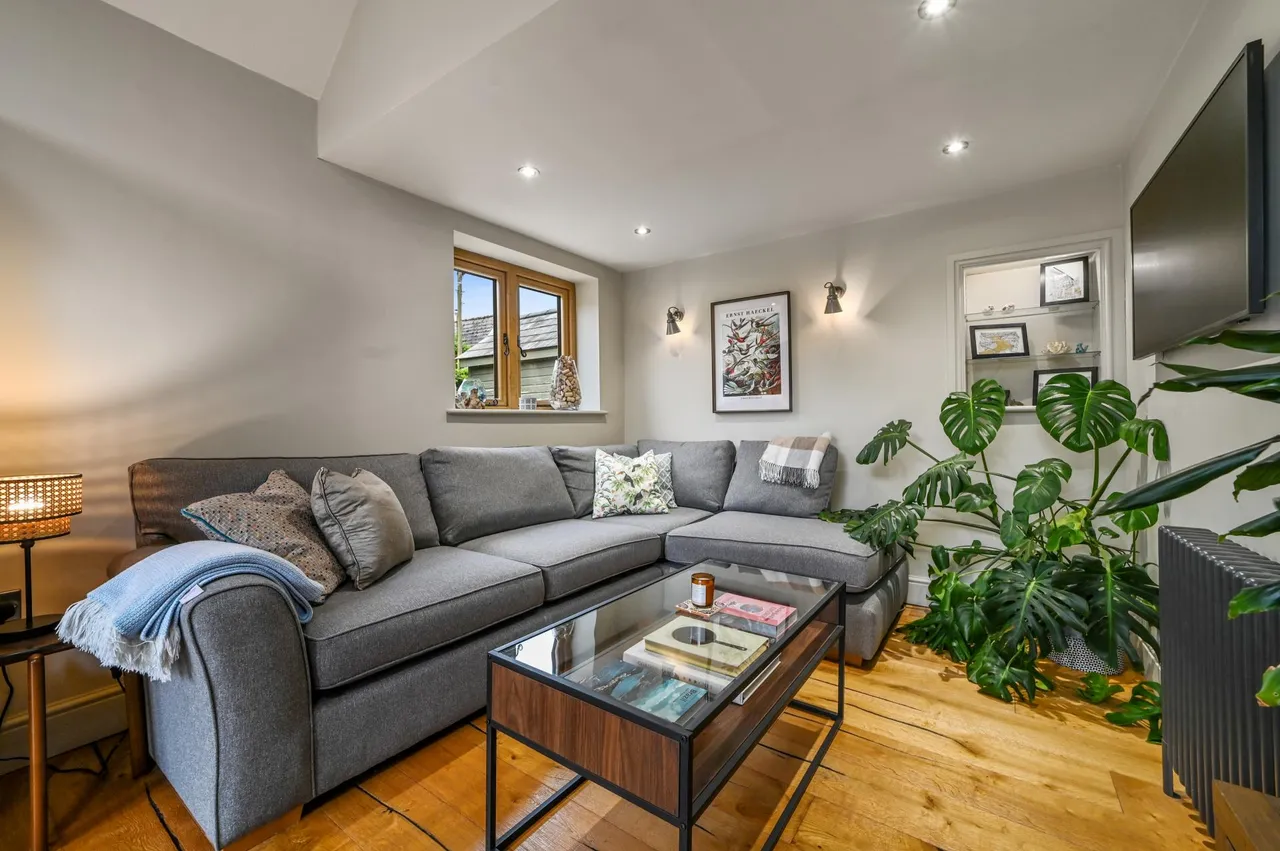 Halstead Road, Fordham, photo 9