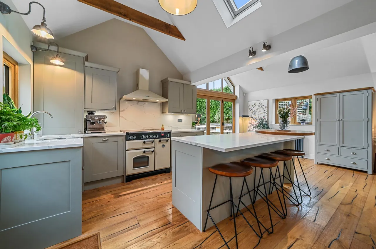 Halstead Road, Fordham, photo 5