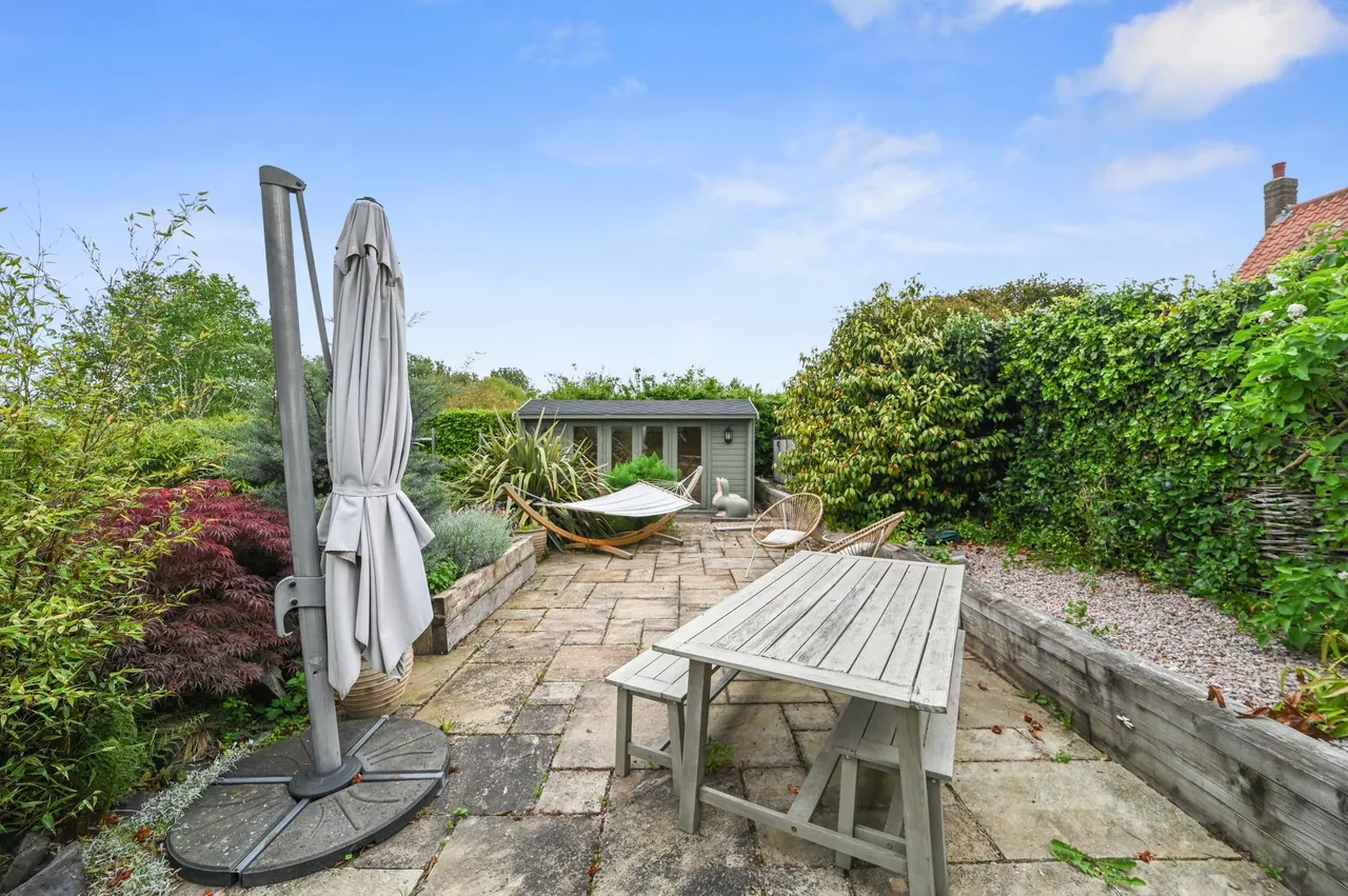 Halstead Road, Fordham, photo 31