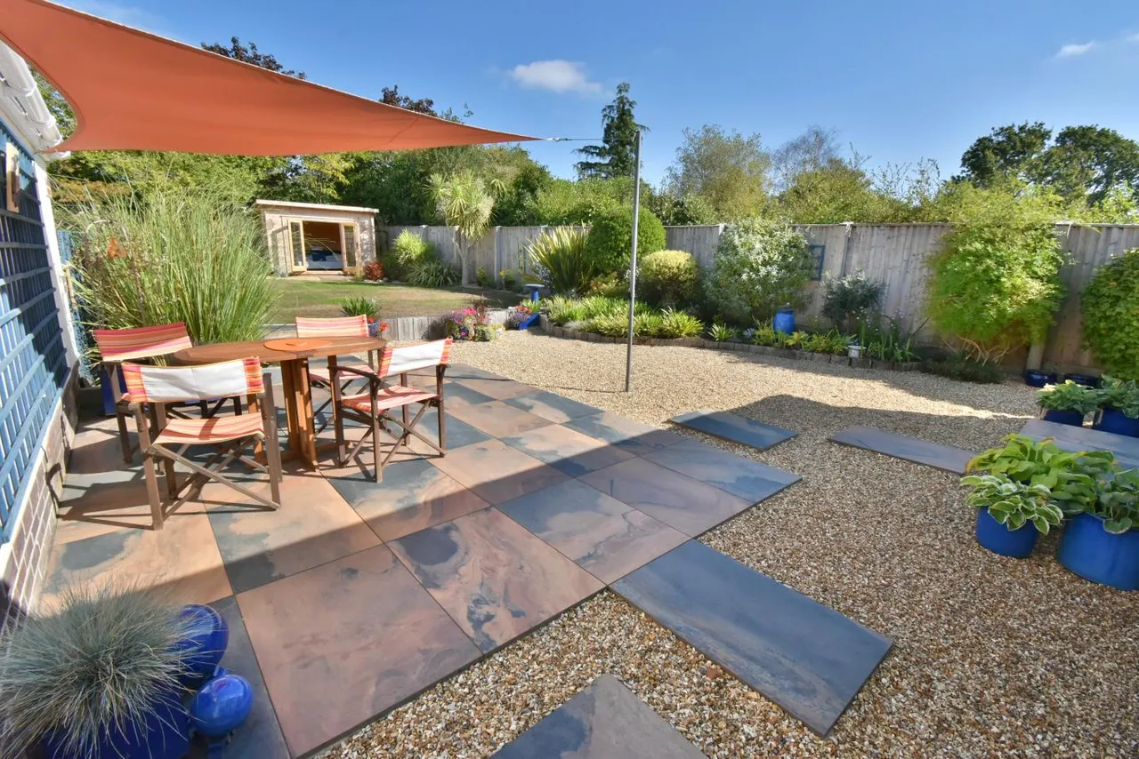Heathlands Avenue, BH22, photo 20