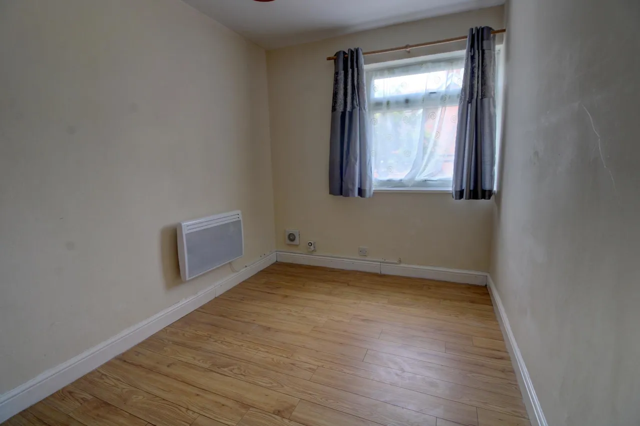 Baron Court, Reading, RG30, photo 6