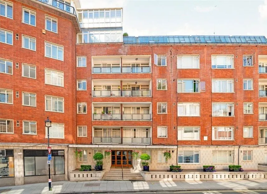 1 bed flat for sale, Buckingham Gate, London, SW1E